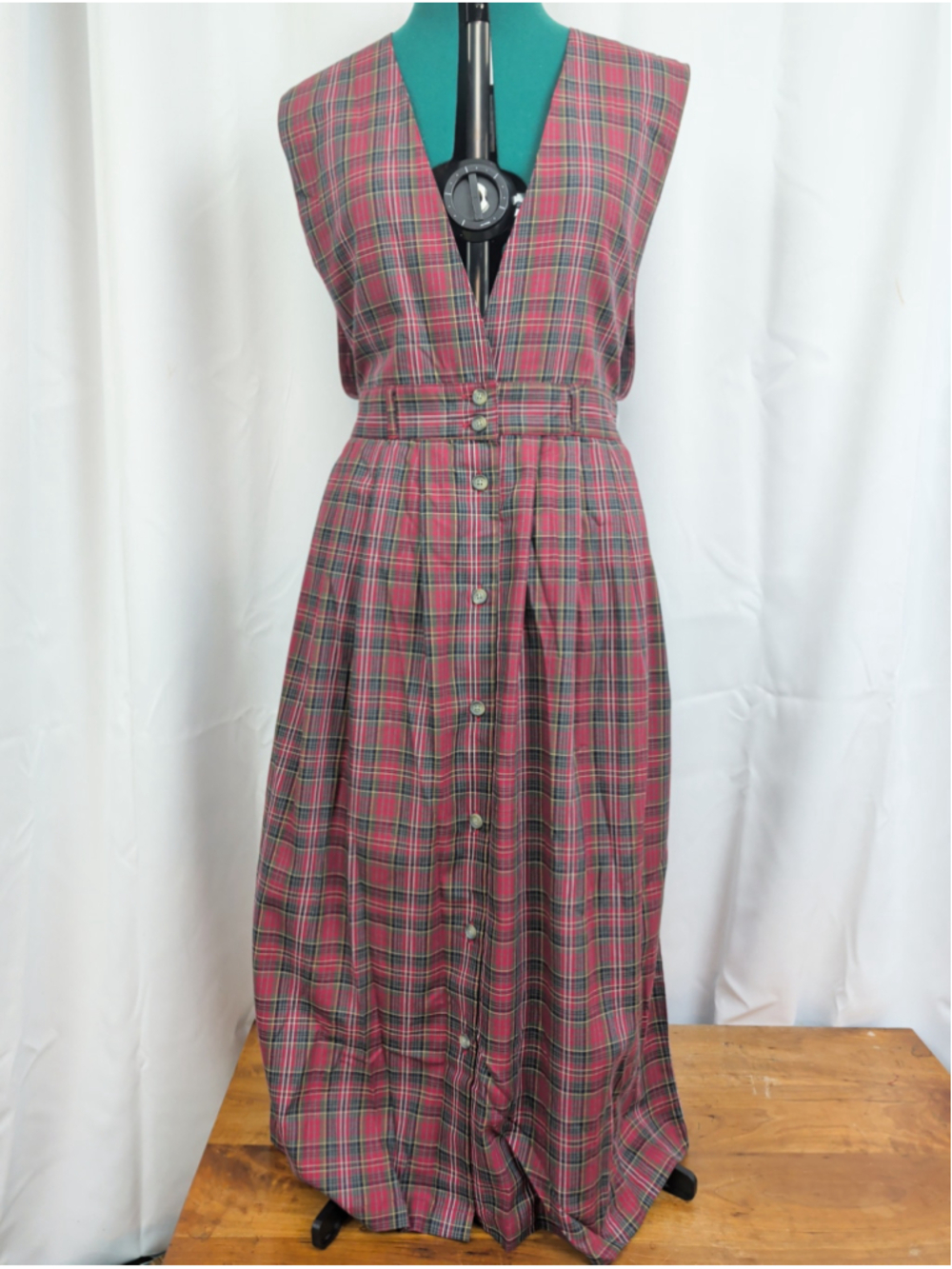Vintage USA Made Lands End Sleeveless Cotton Plaid Dress Size 14
